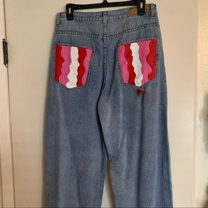 Wide leg jeans with funky pockets